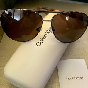 NEW Calvin Klein aviator sunglasses NWT
